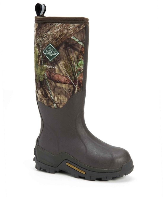 Bruine Muck Boot Woody Max laars met camouflageprint op de schacht.