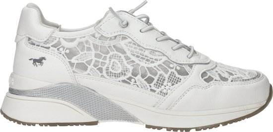 Baskets pour femmes basses Mustang Baskets pour femmes basses - Wit - Taille 37