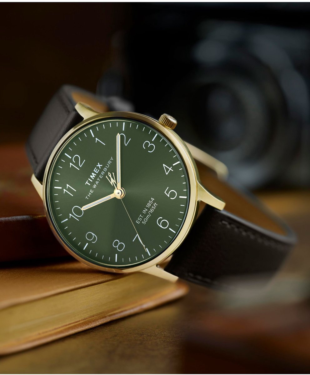 Timex Waterbury Classic Kwarts Analoog Horloge Bruin Case: 100% Stainless Steel | Armband: 100% Leather 40 TW2W75900AJ
