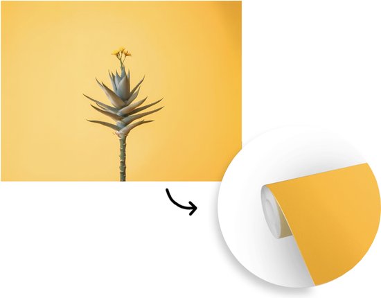 Behang - Fotobehang Plant - Minimalistisch - Bloem - Geel - Breedte 375 cm x hoogte 280 cm