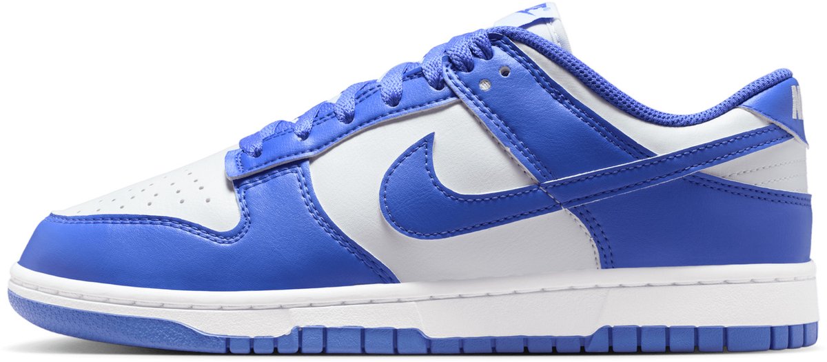 NIKE W DUNK LOW ESS Nike Sneakers Dames Veelkleurig