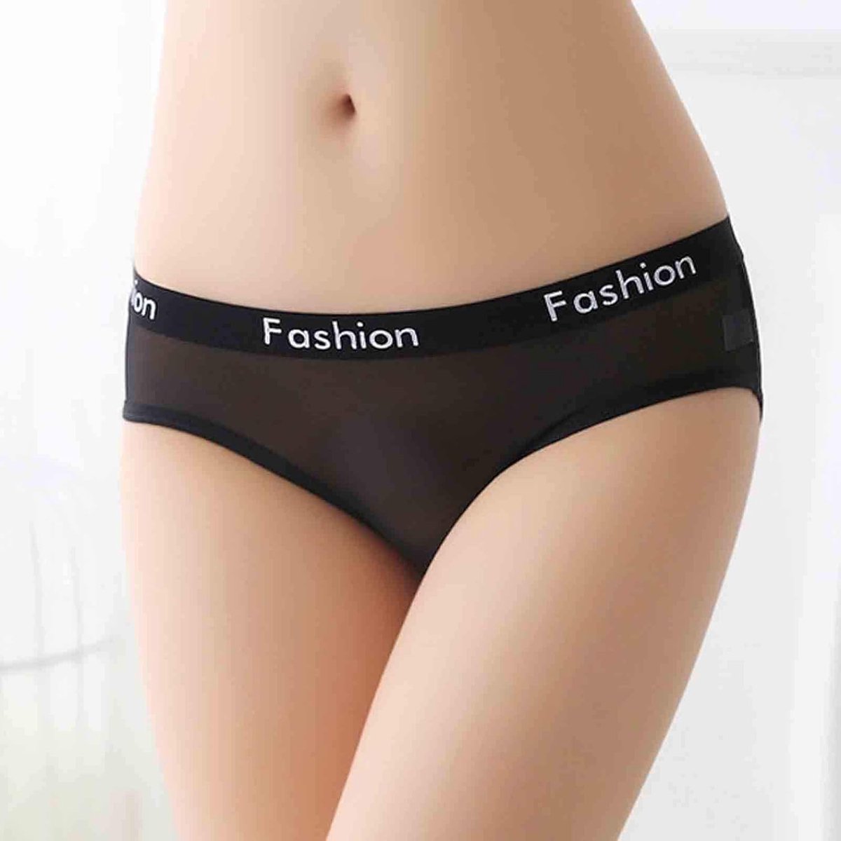 Mesh slip - Dames ondergoed - Transparant ondergoed - Onderbroek - Slipje - String - Doorzichtige slip - Sexy slip - Mesh lingerie - Sheer panties - Zwart - Jonyx