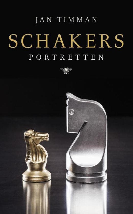 Boek kaft met de titel 'Schakers Portretten' door Jan Timman, met twee schaakstukken: een gouden paard en een zilveren paard.