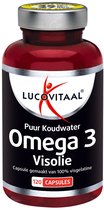 Rode pot met Lucovitaal Omega 3 Visolie. Zwarte achtergrond met witte tekst: "Puur Koudwater Omega 3 Visolie".