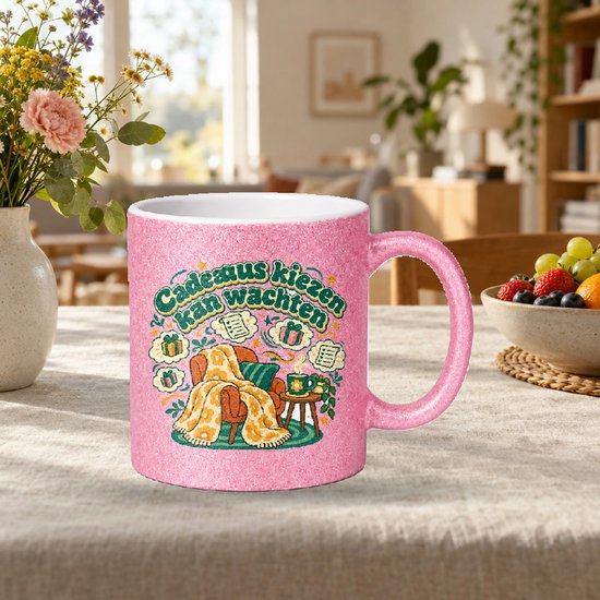 Retro jaren 70 Mok 'Cadeaus kiezen kan wachten' – Vintage theemok met dikke ronde letters voor ontspanning en cadeauzoekers — cadeau in Cadeau-ideeën - foto 2