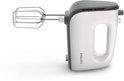 Witte en grijze Philips handmixer met metalen kloppers bevestigd.