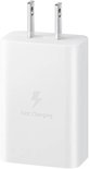 Witte Samsung 15W snellader met Amerikaanse stekker en bliksemicoon.