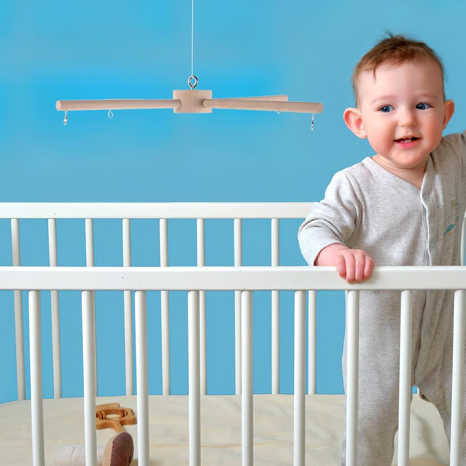 Houten Windgong Standaard voor Binnen Buiten Stevig Draagframe voor Babybedmobiel Speelgoed Eenvoudig Te Monteren Natuurlijke Houtafwerking Geschikt voor Balkon Tuin Kinderkamer