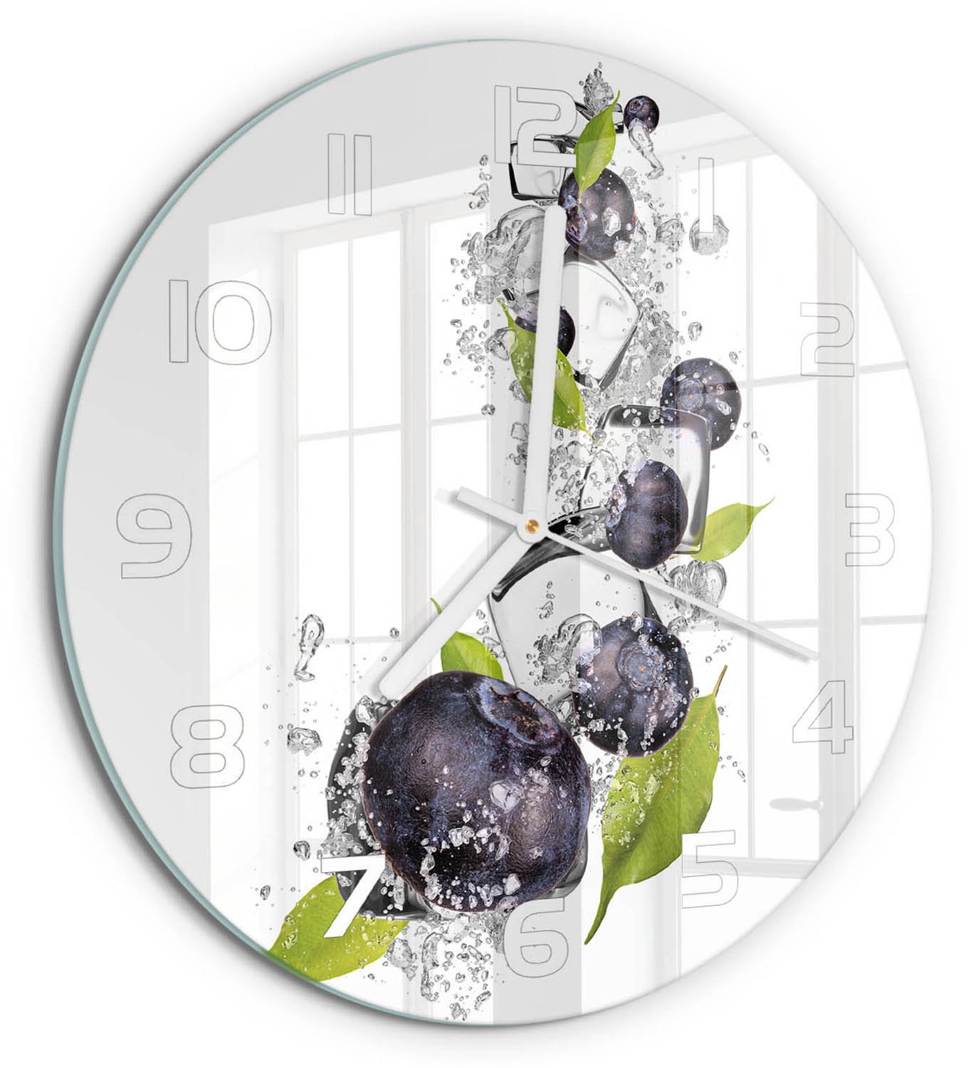 TULUP Wandklok - Bosbessen met ijs Glazen Klok Met Print - fi30 cm - Zwart Wandklok Glas Met Motief - Witte handen - Ronde Klok - Wandklok Glas Decoratie - Gekleurde Glazen Klok