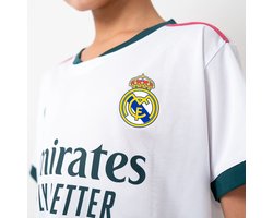 Real Madrid Voetbaltenue - Arda Güler - Thuis Voetbal Tenue Kinderen - Maat 116 t/m 164 - Seizoen 2026/2027 - Shirt en Broekje - Jongens - Meisjes - Wit