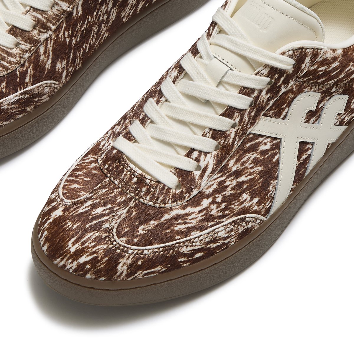 FitFlop The Dash FF Pony Cow T-Toe Trainers - Maat 42