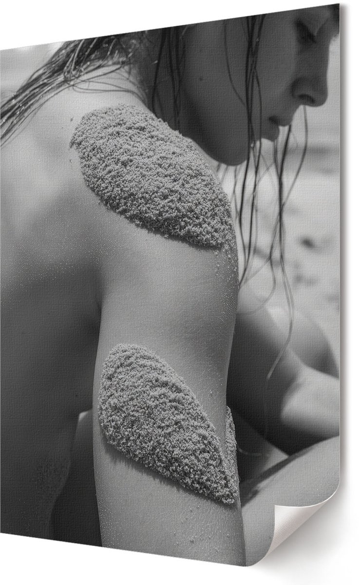 Coloray Canvas Poster Polycanvas - Vrouw Met Zand, Fotografie - 594 x 840 - Zwart-wit Poster - Rechthoek - Decoratieve poster - Kantoor - Expressief