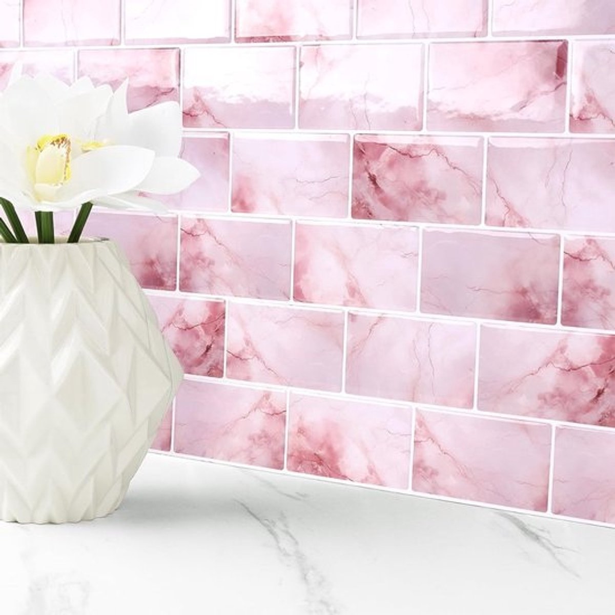Zelfklevende 3D Wandtegels voor Keuken en Badkamer - Roze Marmer Effect - 30x30CM - 32 Stuks Waterdicht PVC - Ideaal voor Achterwand en Tegelstickers