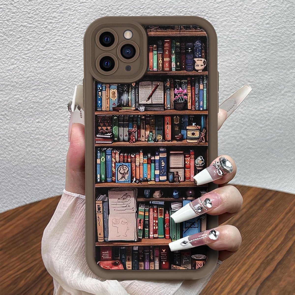 Bruine telefoonhoes voor iPhone 11 Pro Max, vintage boekenplank schokbestendige bumperhoes voor vrouwen meisjes, zachte TPU slanke meisjesachtige beschermhoes voor iPhone 11 Pro Max