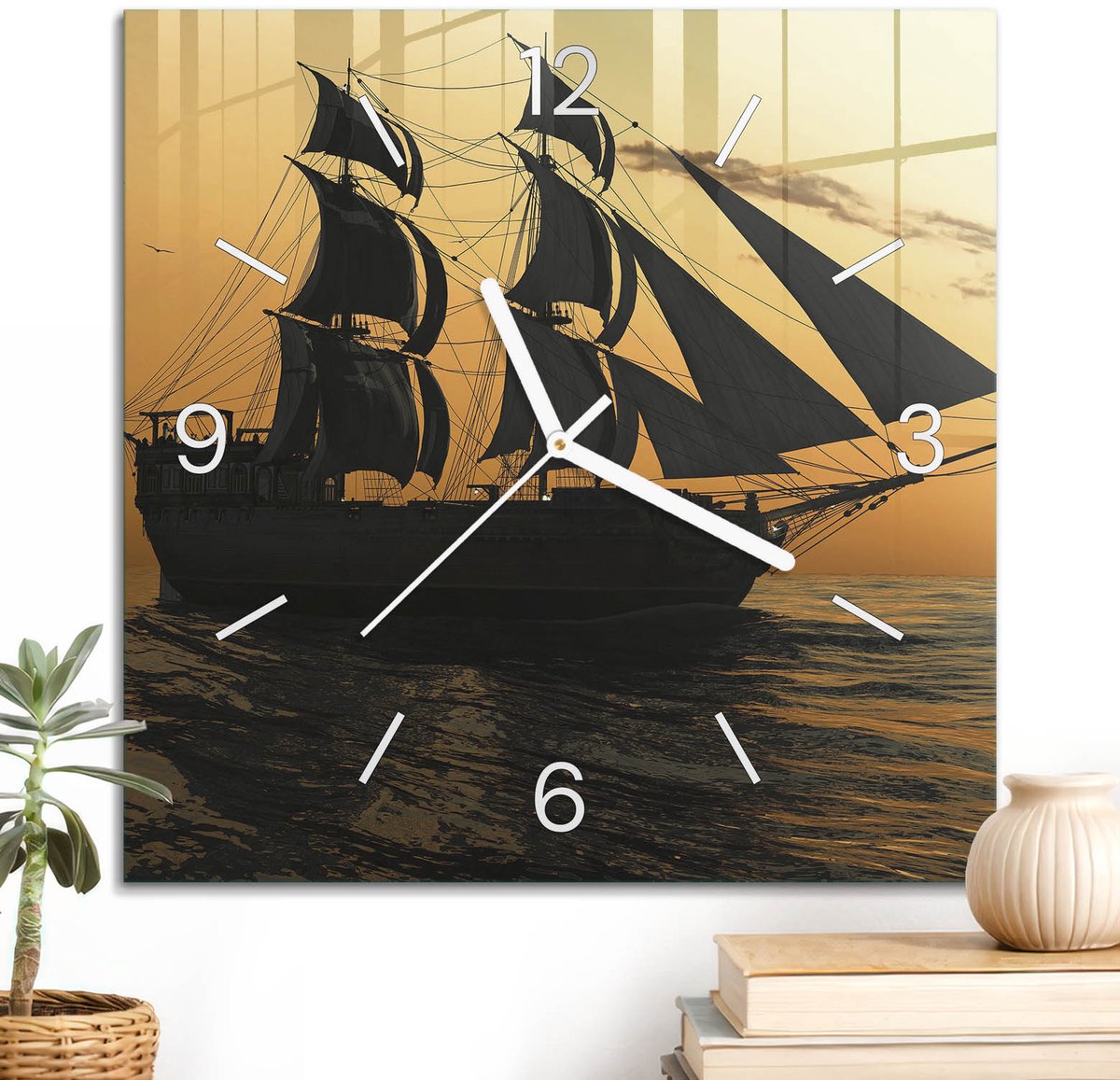 ArtPrintCave Oranje Glazen Klok - 30x30 cm - Wandklok Vierkant - Zeilschip In De Avond Unieke Klok - Natuur Stille Wandklok - Witte Klokwijzers