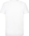 De achterkant van een wit T-shirt met korte mouwen van Petrol Industries.