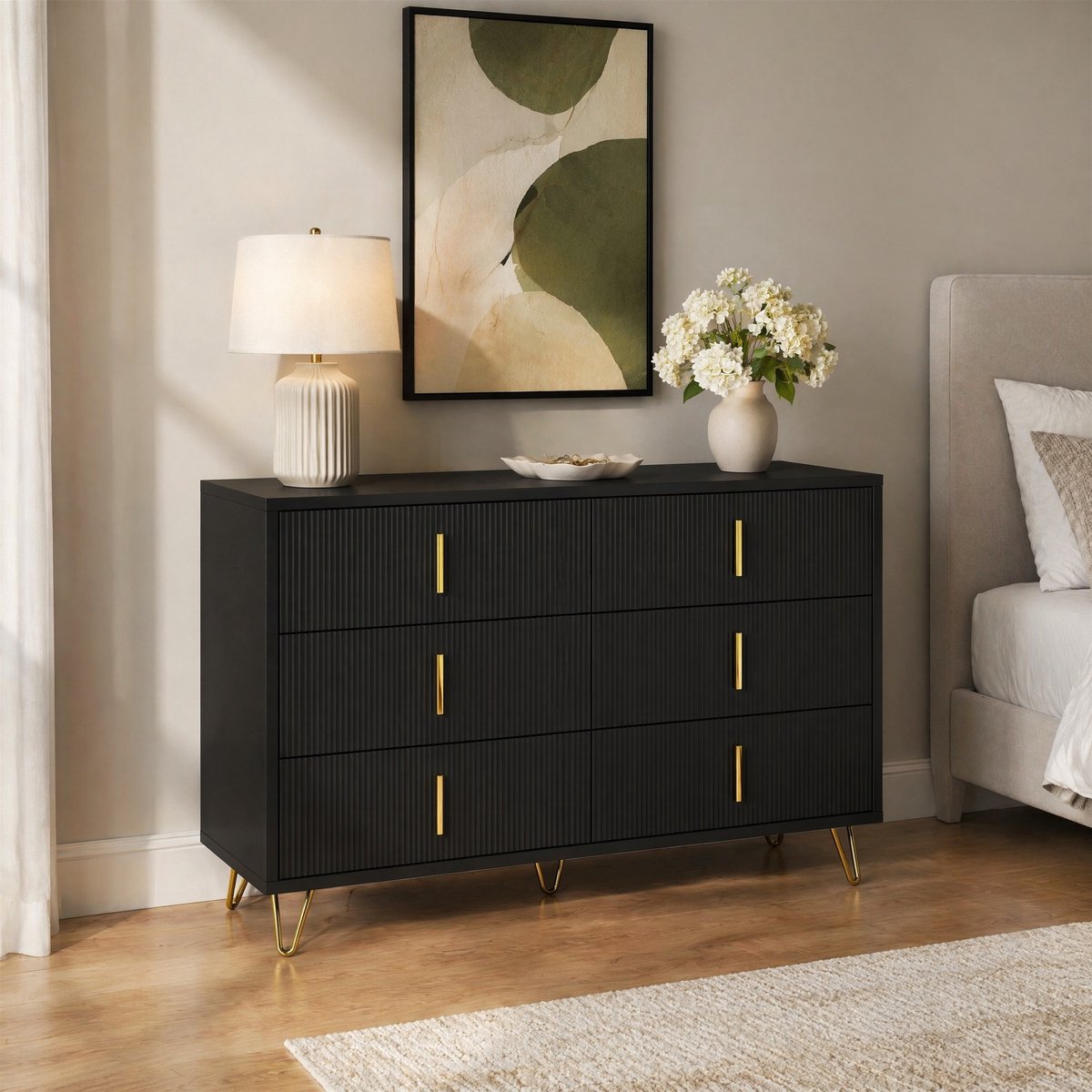 MEUNIQ dressoir 120 cm met 6 laden - zwart en goud sideboard met golvende fronten en 15 cm hoge poten voor woonkamer, eetkamer of slaapkamer