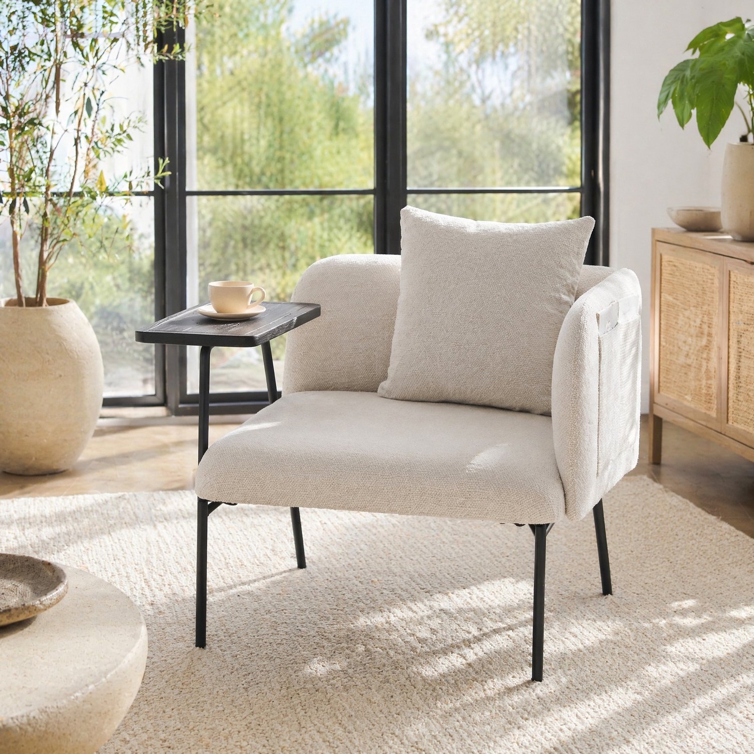 CHICFURN Fauteuil - Met bijzettafel en opbergvakken - Metalen frame - Beige