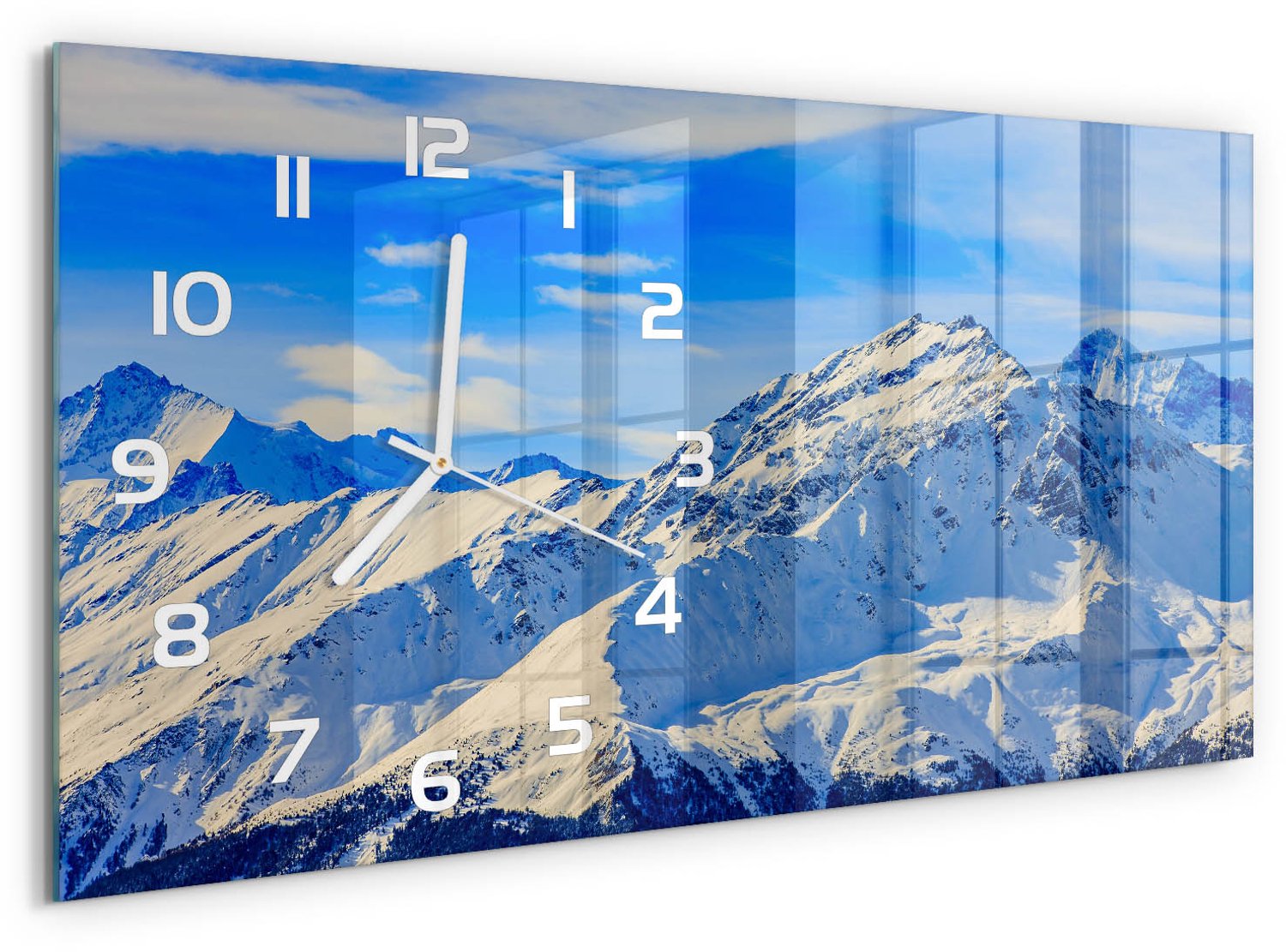 TULUP Wandklok - Bergen in de winter Wandklok Glas Met Motief - 60x30 cm - Blauw Decoratieve Glazen Klok - Witte handen - Rechthoekige Klok - Gekleurde Glazen Klok - Glazen Klok Met Print