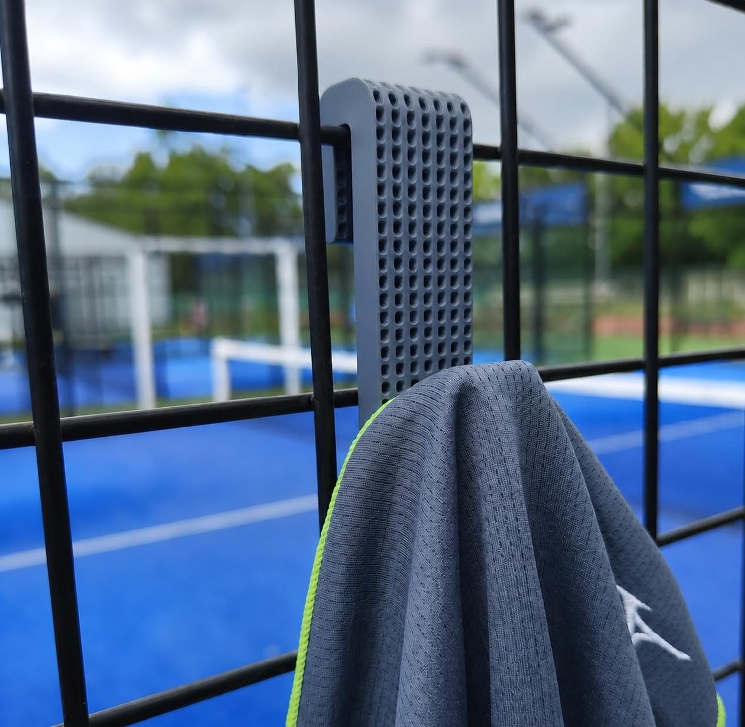 Hekhaak voor tennis- en padelbanen | Hanger voor zware sporttas, handdoek en uitrusting