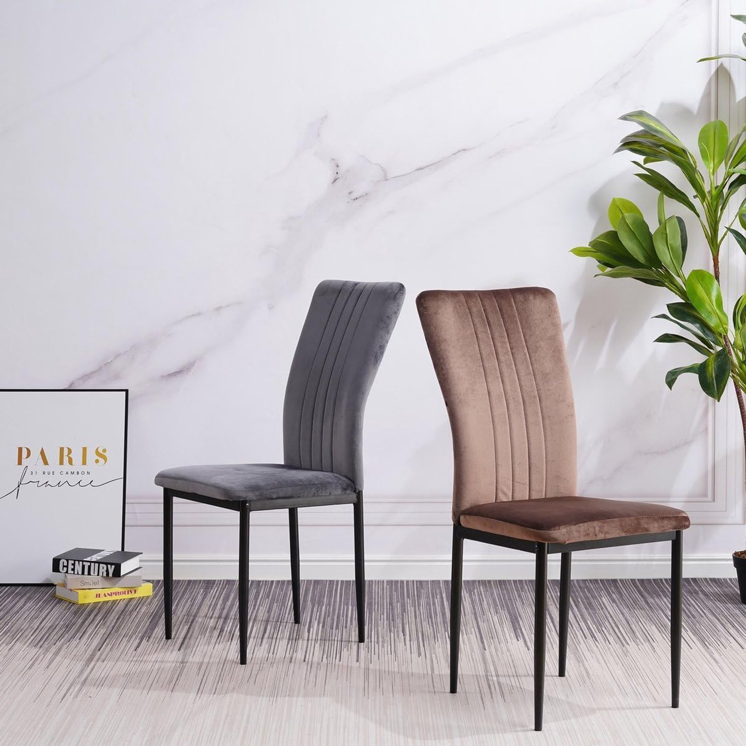 Modena Velvet Eetkamerstoelen Set van 6 – Bruine Gestoffeerde Eetkamerstoelen met Fluwelen Bekleding, Gecapitonneerde Rugleuning en Zwart Metalen Onderstel, Vintage Design, Ergonomisch Zitcomfort, 120 kg Draagvermogen
