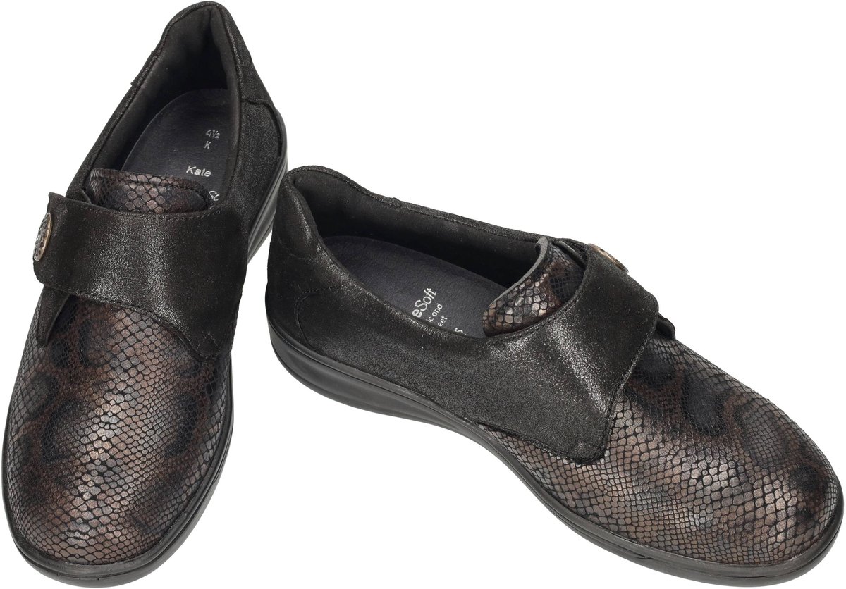 Solidus -Dames - bruin donker - lage gesloten schoenen - maat 38