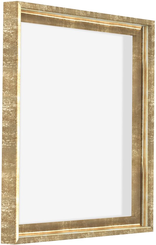 Een gouden baklijst met antieke, verweerde textuur, schuin van voren gezien.