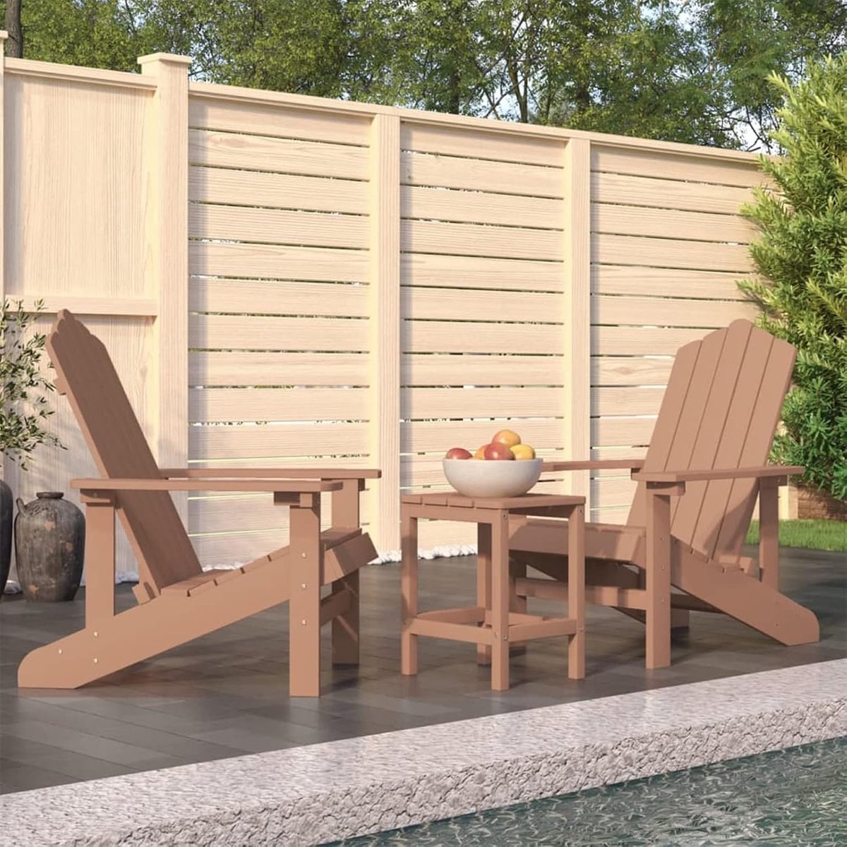 Tuinstoel, terras-ligstoel, stoel in Adirondack-stijl, buitenstoel met brede armleuningen, fauteuil met schuine rugleuning met tafel, HDPE bruin, 73 x 83 x 92 cm