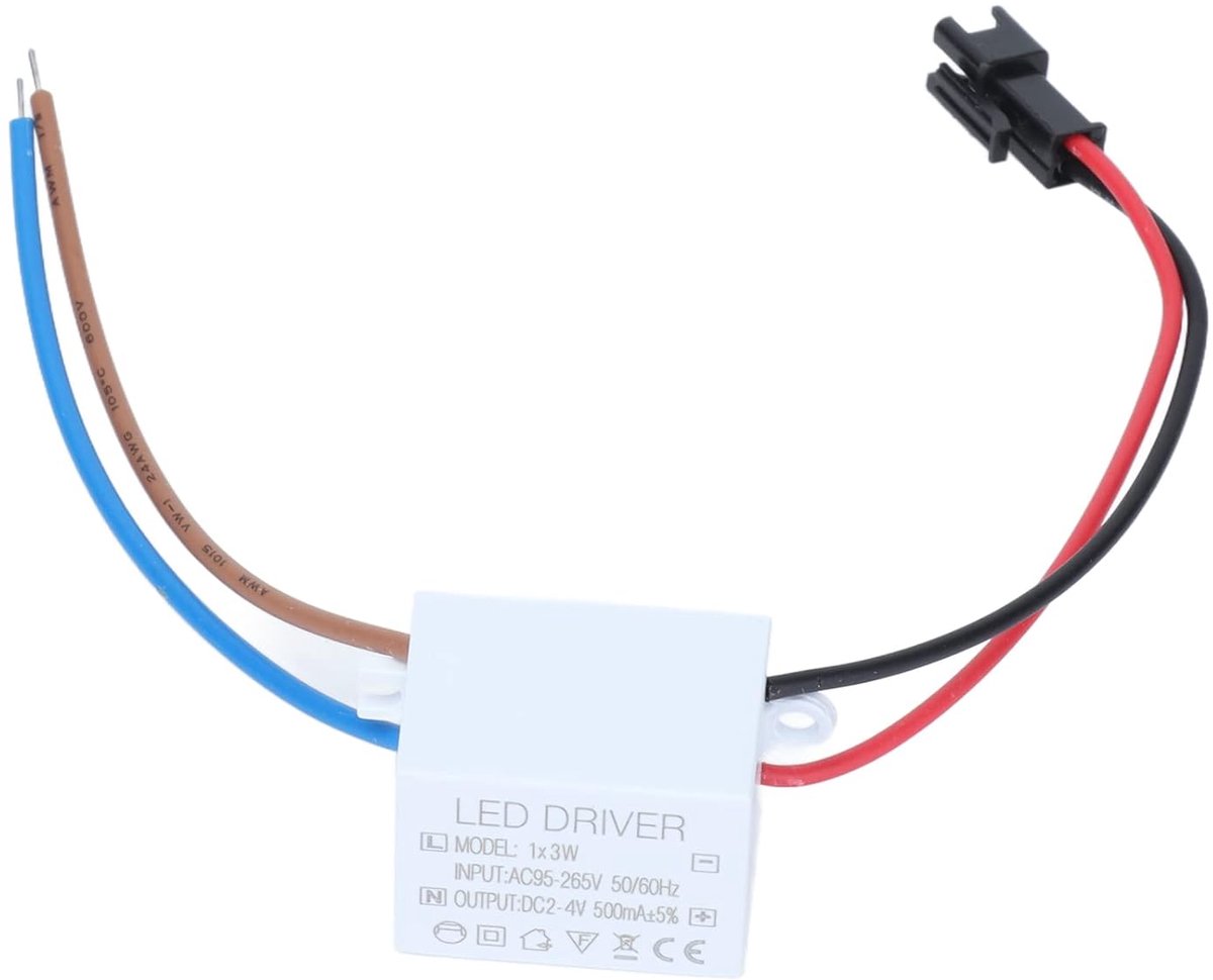 Driver Voeding AC95-265V naar 2-4VDC 500mA 1x3W voor LED Lampen 2,7x2,1x1,9cm met Connector