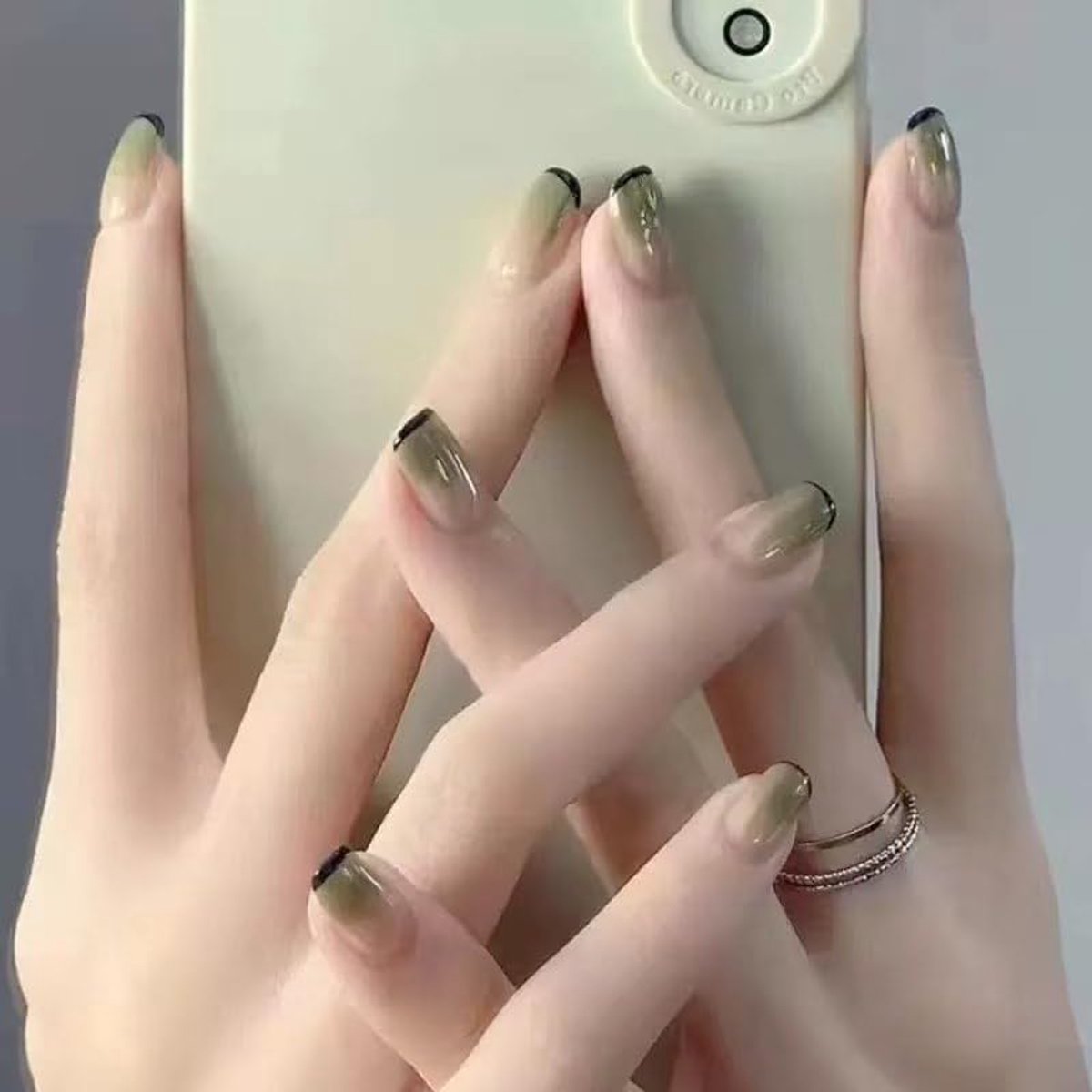 24 stuks press-on nagels, extra kort, jelly-gel en glanzend, ronde herbruikbare kunstnagels, acrylnagelset voor manicure, doe-het-zelf nageldesign, kunstnagels, modern (lichtgroen)