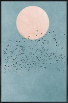 JUNIQE - Poster i kunststof lijst Fly Away - Een zwerm vogels en de