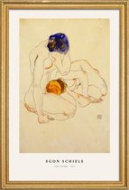 JUNIQE - Poster in houten lijst Schiele - Two Friends -30x45 /Blauw &