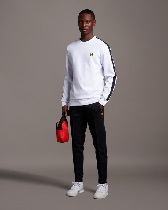 Lyle and scott taped t best sale shirt