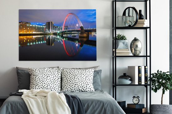 Le pont Clyde Arc à Glasgow avec un ciel coloré Toile 140x90 cm - Tirage photo sur Toile (Décoration murale salon / chambre) / Villes européennes Peintures sur toile