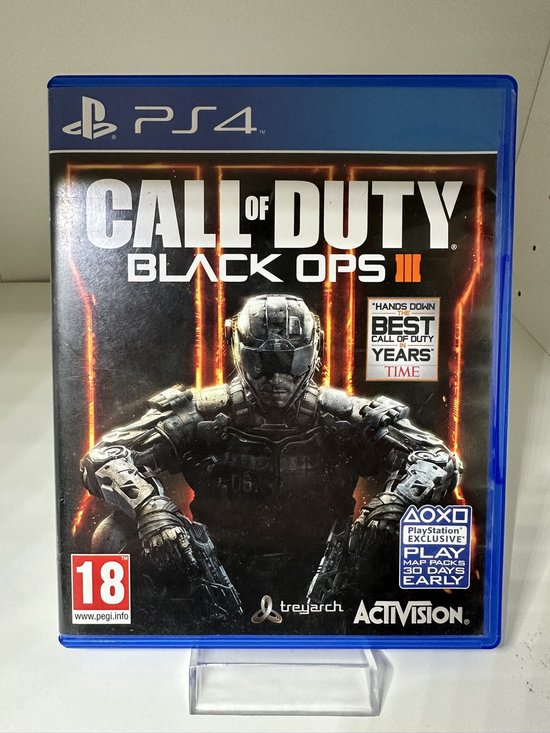 Playstation 4 spelhoes 'Call of Duty: Black Ops III' met een soldaat in grijs pantser.