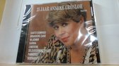 25 JAAR ANNEKE GRONLOCH