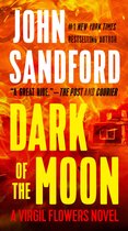 ISBN Dark of the Moon, Mystère et suspense, Anglais, Édition de poche, 448 pages
