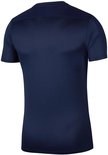 Marineblauw sportshirt met korte mouwen, gezien van achteren, met mesh textuur.