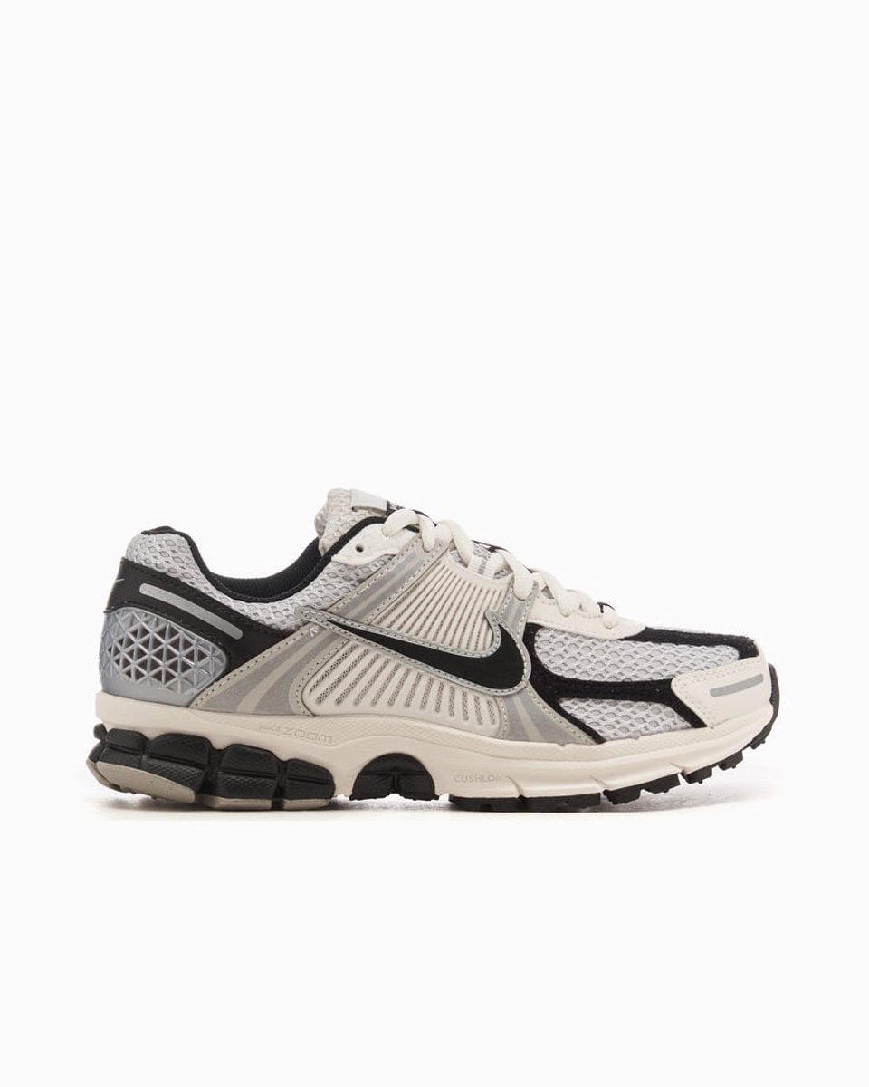 Nike Zoom Vomero 5 – Sneakers – Doos zonder deksel Grijs