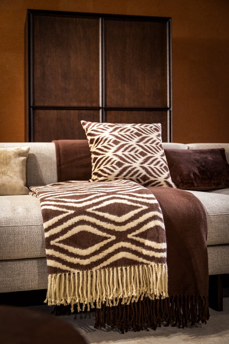 AMORELLA | plaid 150x200 cm | Chocolate Martini | bruin | Hoii