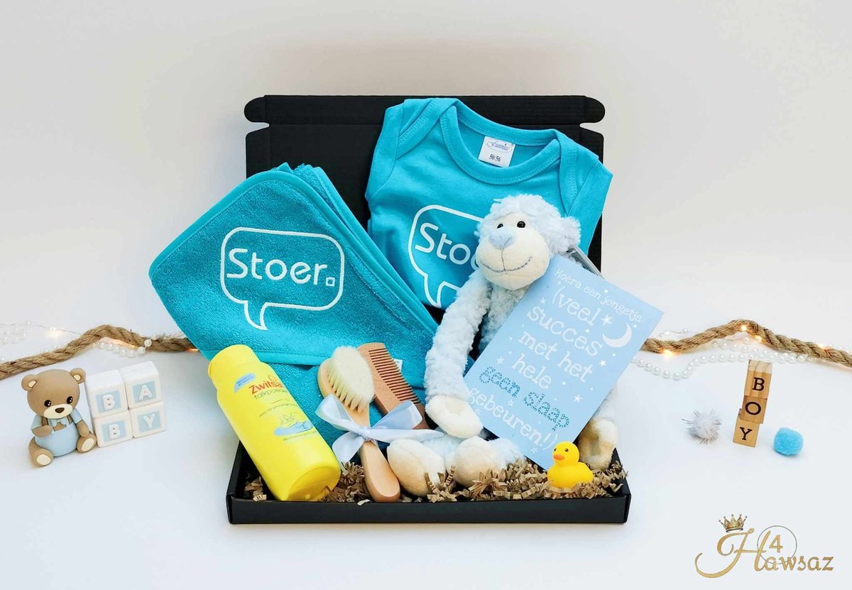 Goedkoopste Kraamcadeauset 8 stuks Stoer - Hawsaz.nl Geboortecadeau - Babyset - Badcape - Knuffel - Gepersonaliseerd cadeau - Babyverzorging - Babykleding - Genderneutraal - kraampakket - Geschenkset - Zwitsal - Genderneutraal baby cadeau - Babyshower