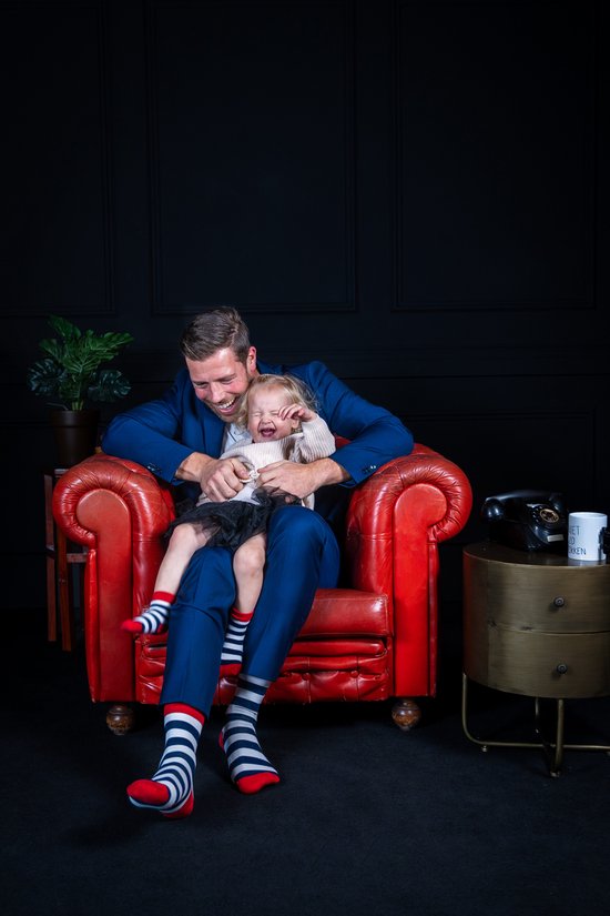 Popiejopies matching sokken Streepje Voor - maat: 41-46 + 12-24 maanden - rood-wit-blauw gestreepte sokken van Popiejopies — afbeelding 3