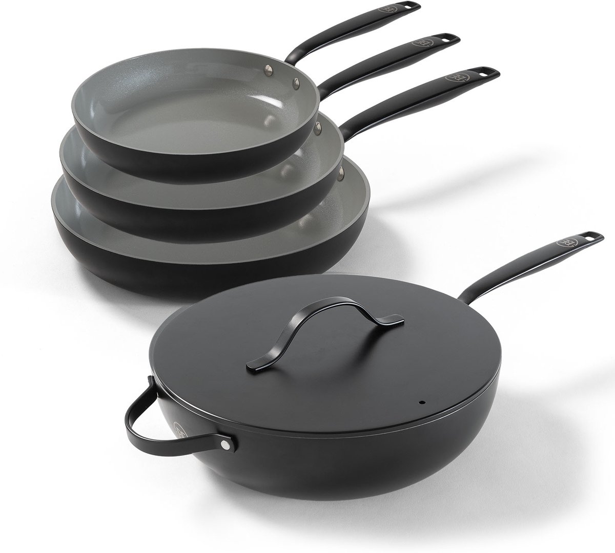 BE Living Pannenset 4-delig - Koekenpannen Ø20 24 en 28 cm + Wokpan Ø30 cm - Keramische Koekenpannenset - PFAS vrije Koekenpan inductie - Geschikt voor alle warmtebronnen - Hapjespan - Zwart