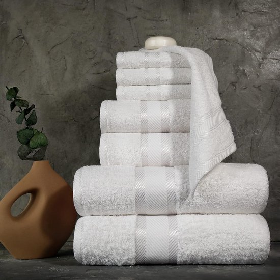 JAQAAR 8-piece towel set made from 100% cotton, Oeko-Tex tested, 550 g/m², very soft and super absorbent, 2 bath towels, 2 hand towels, 4 guest towels (colour light pink