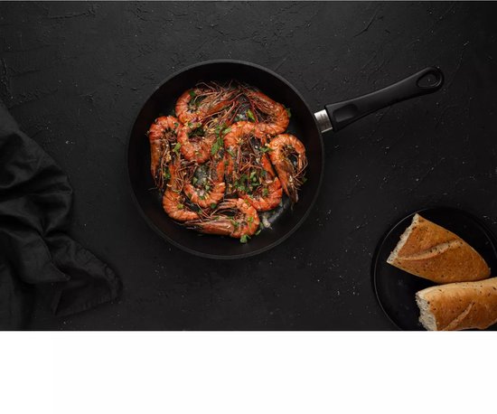 Loods 5 - Gusta x Hugo Kennis koekenpan 24 cm gietijzer – frying pan cast iron #1