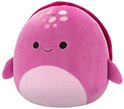 Roze zeeschildpad knuffel met lichtroze buik en stippen op de kop.