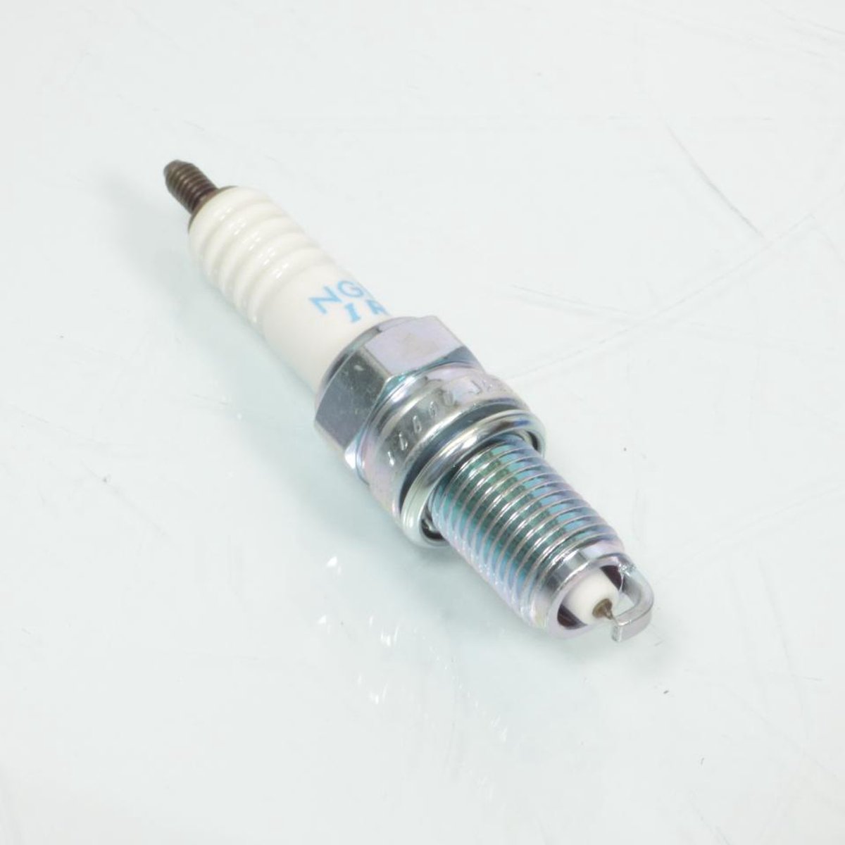 Ngk Iridium Kr8di Bougie Wit