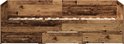 Vooraanzicht van een bedbank in verweerd hout met lattenbodem en drie lades aan de voorkant.