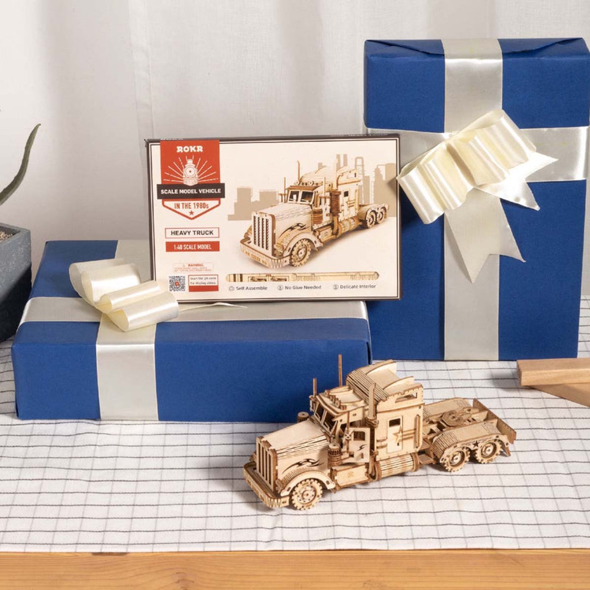 Robotime Modelbouwpakket Heavy Truck 22,4 Cm Hout 286-delig — afbeelding 12