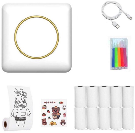 Accessoires voor printer: witte doos met gouden cirkel, USB-kabel, kleurpotloden en papierrollen.